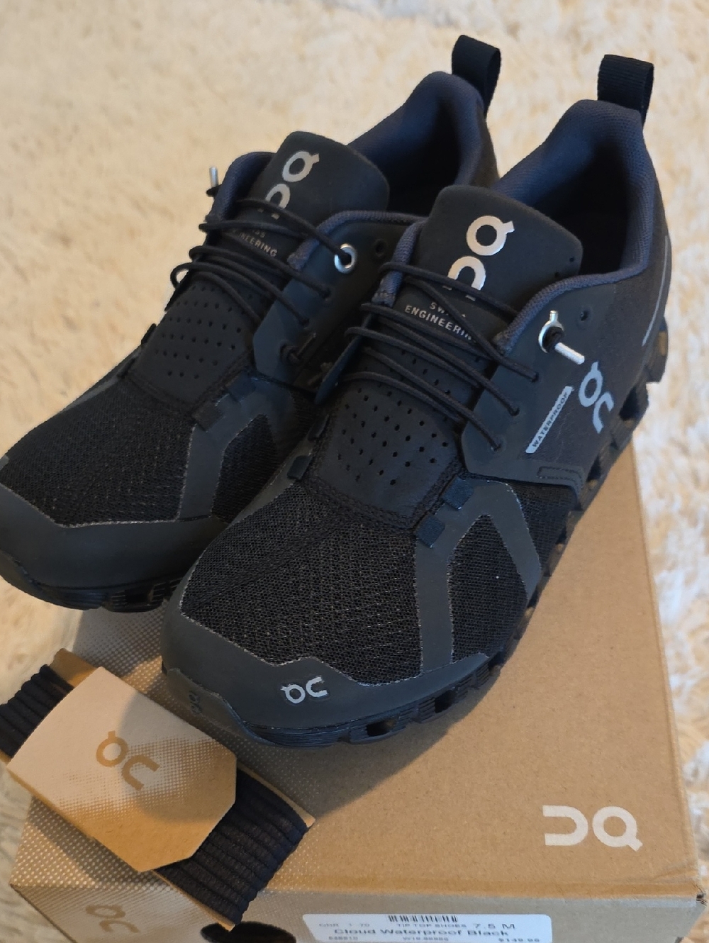 On Running Women's Cloud Waterproof Running Shoes - Black Size 7.5